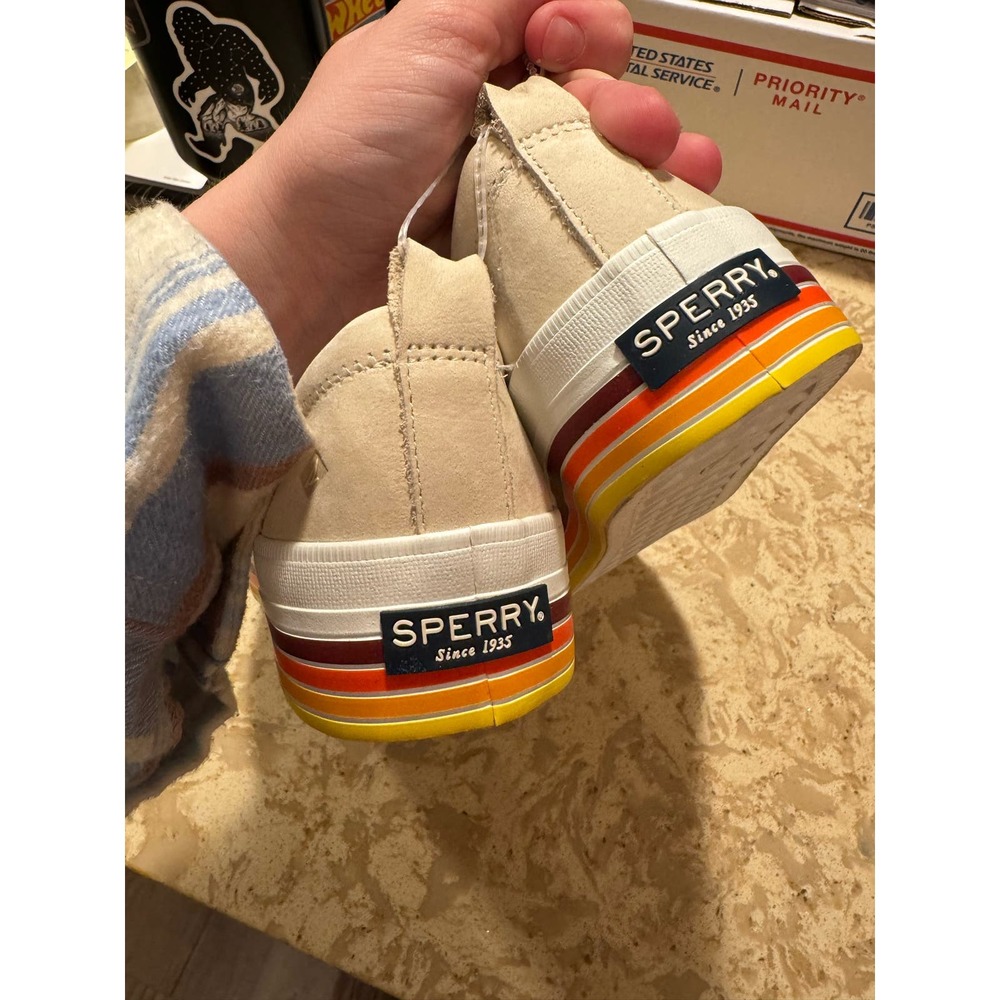 sperry crest shoes